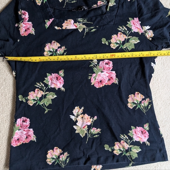 Laura Ashley Feminine Square Neck Floral Black Top T-shirt - Picture 7 of 8
